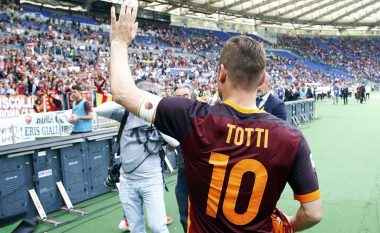 Roma – Cesena, formacionet zyrtare, Totti nga minuta e parë