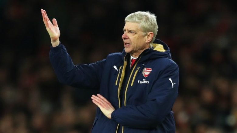 Wenger arsyeton eliminimin duke fajësuar futbollistët