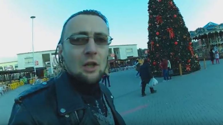 Serbi që festoi Vitin e Ri në Tiranë, i mahnitur nga mikpritja e shqiptarëve (Video)
