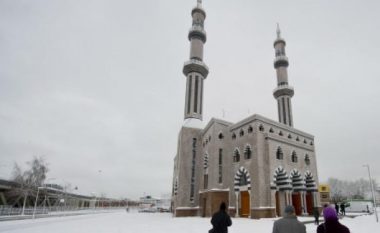 Në Holandë mbyllen përkohësisht disa xhami