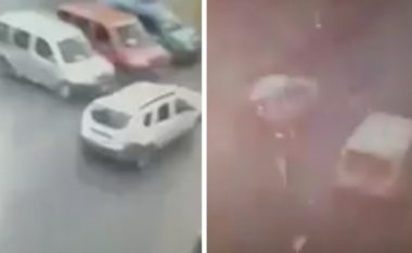 Momenti i shpërthimit të autobombës në Izmir (Video)