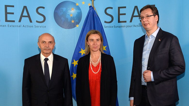 Mustafa e Vuçiq në Bruksel me ftesë të Mogherinit
