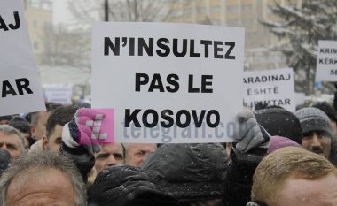 Marshi protestues, AAK-ja edhe kërkesë zyrtare Ambasadës franceze për lirimin e Haradinajt (Foto)