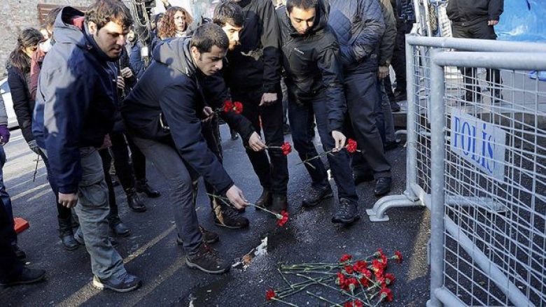 Asnjë shqiptar nuk është i  vrarë në sulmin e Stambollit