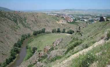 Tender për ndërtimin e nëntë digave të lumit në hidrosistemin ”Bregallnica”