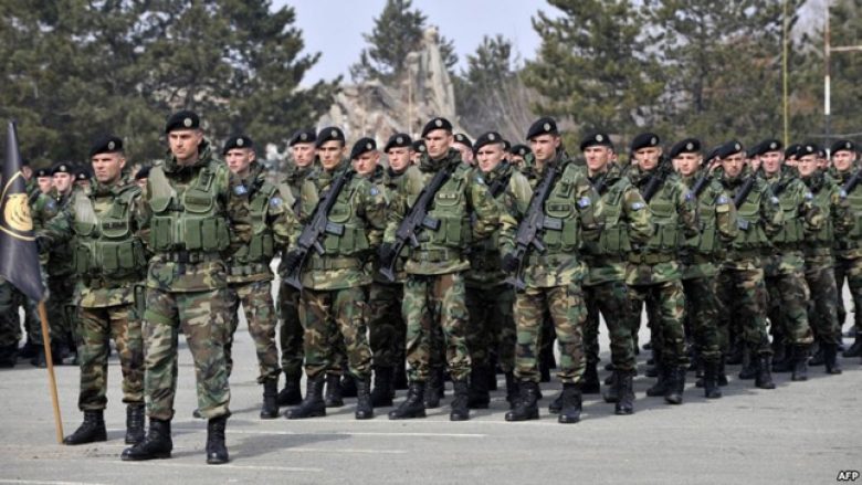 Të rinjtë të gatshëm t’i shërbejnë Ushtrisë së Kosovës (Video)