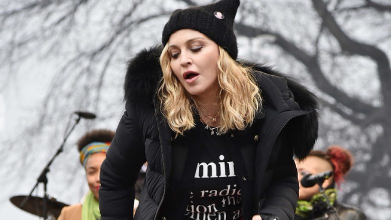 Shërbimi Sekret po e heton Madonnan për fjalët e saj në protestën kundër Trumpit
