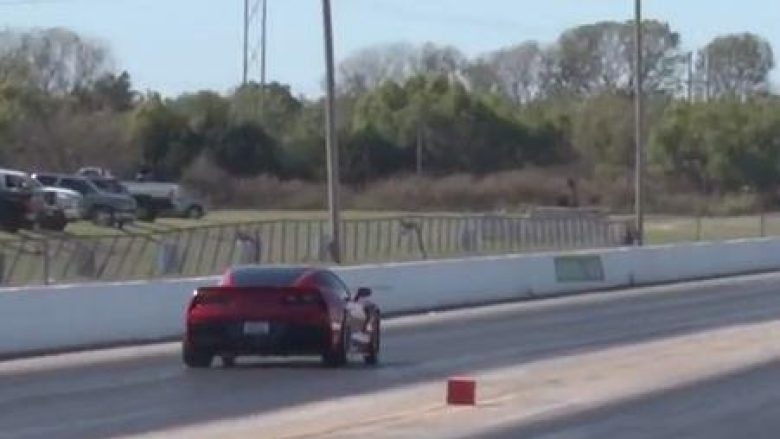 Makina me njëmijë kuajfuqi, shtegun prej gjysmë kilometri e kaloi për nëntë sekonda (Video)