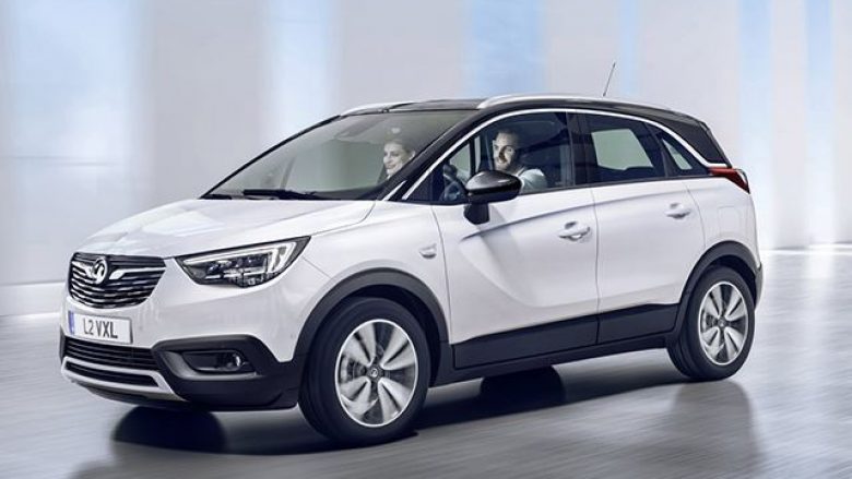 Opeli publikon pamjet e modelit të ri (Foto)