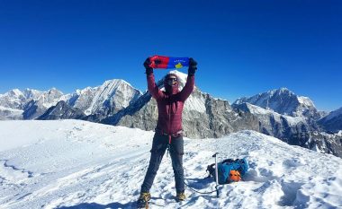 Uta Ibrahimi, alpinistja femër e parë shqiptare që pushton majat e Himalajeve (Foto)