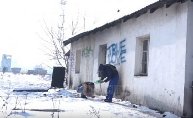 Afganët e mbetur rrugëve të Beogradit (Video)