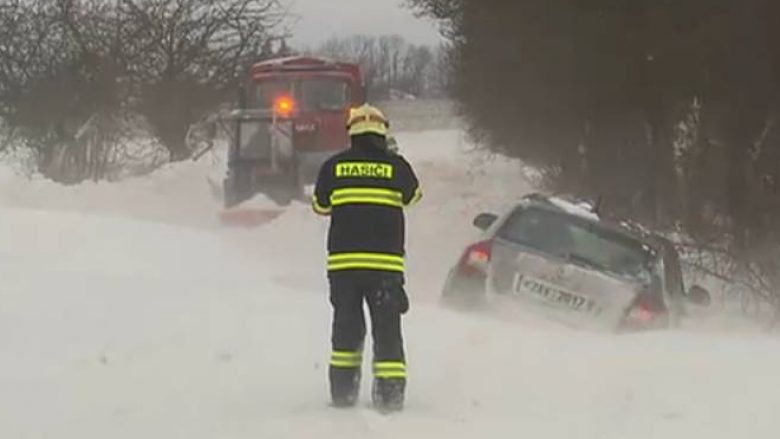 Bora shkakton kaos në Europë (Video)