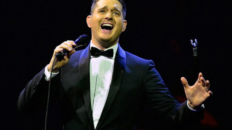 Michael Buble tërhiqet nga “Brit Awards” (Foto)