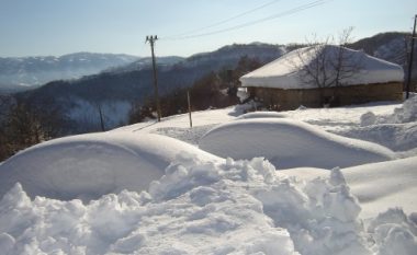 Disa fshatra në rajonin e Likovës mbeten të bllokuar