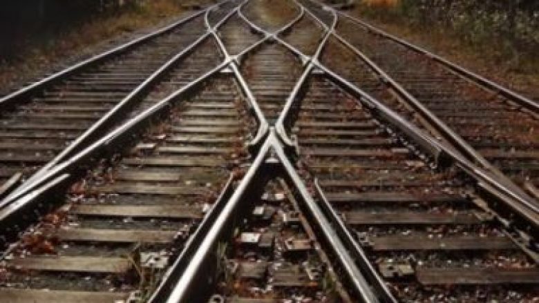 Maqedonia pranon 70 milionë euro ndihmë të pakthyeshme për rehabilitim të hekurudhës