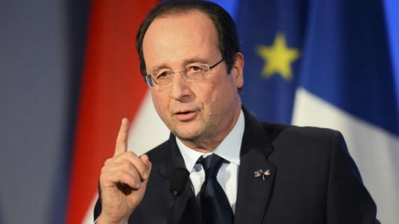 Hollande: Të luftosh ISIS-in në Irak është si të parandalosh terrorizmin në tokën tonë