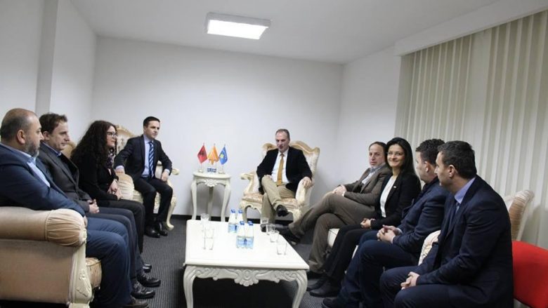 Kasami dhe Limaj shprehen për bashkëpunim ndërshqiptarë