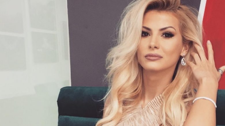 Një amvise si Marina Vjollca (Foto)