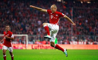 Robben me një gol të bukur kalon Bayernin në epërsi (Video)