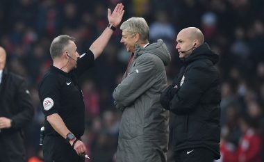 Zyrtare: Wenger dënohet me katër ndeshje dhe gjobë me të holla