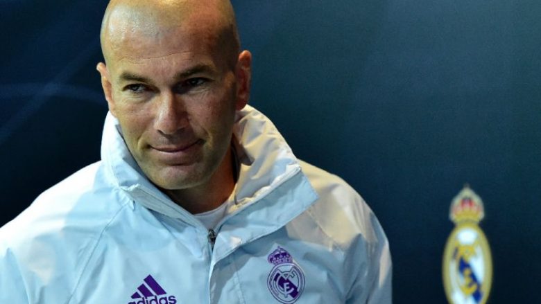 Zidane plot lëvdata për Jamesin