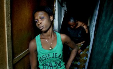 Brenda moteleve ku punojnë me mijëra prostituta të prekura nga SIDA (Foto)