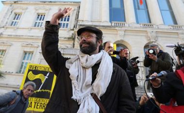 Gjykata gjobiti fermerin human: Heroi i refugjatëve, “armiku” i Francës!