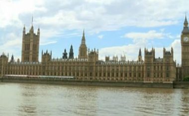 Dhoma e Lartë e Parlamentit britanik debatin për Brexit-in