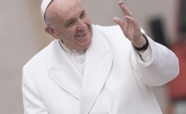 Papa Françesku: Më mirë të jesh ateist se sa katolik hipokrit
