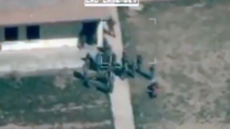 Sulmi fatal: Talebanët dalin nga baza, raketa bie mbi ta e i bënë shkrumb e hi (Video, +18)