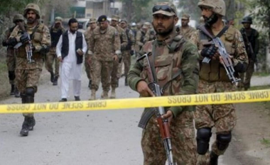 Sulm në Pakistan, mbi 70 të vdekur