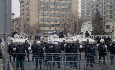 Protesta e përgjakshme e 10 shkurtit përmes fotografisë