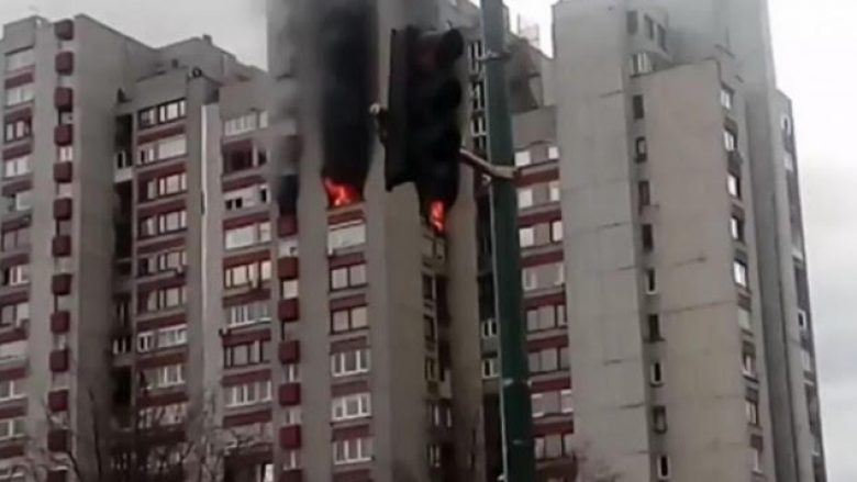 Dy persona humbën jetën në një zjarr në Sarajevë