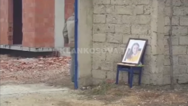 Axha i të mbyturës nga vetura në Fushë Kosovë jep detajet e ngjarjes tragjike (VIDEO)