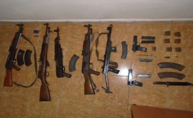 Në Pejë konfiskohen 21 armë të paligjshme