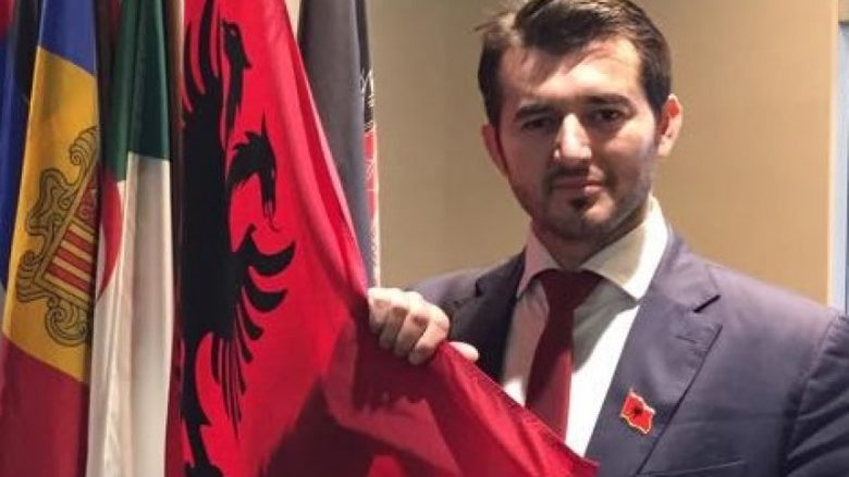 Labinot Tahiri zgjedhet kryetar i AKR-së për Ferizaj