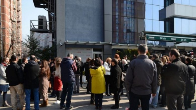 Edhe sot vazhdon protesta e gazetarëve të MPM-së