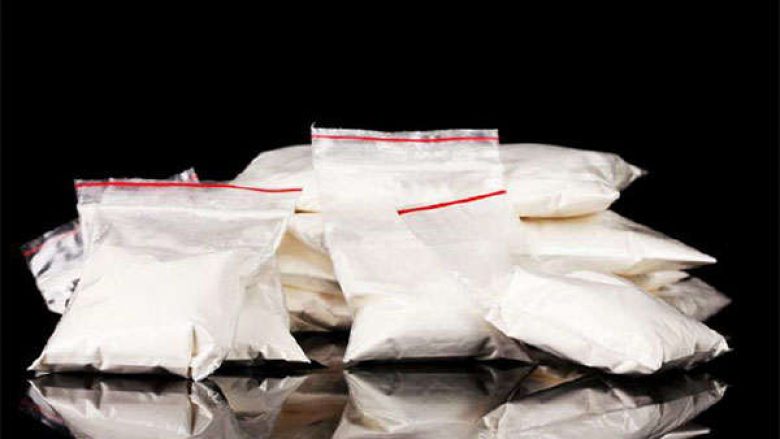 Gjenden 64 paketime me kokainë në një banesë në Gostivar