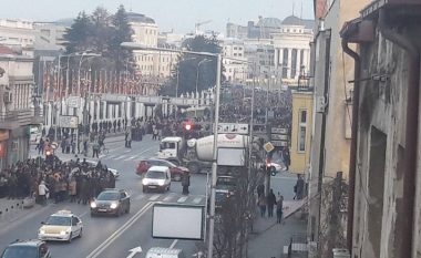 Sonte përsëri protesta kundër dygjuhësisë dhe federalizimit