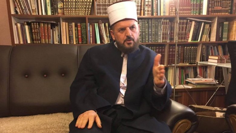 Krasniqi: Vjosa Osmani është dashur të betohet në Kuran kur u bë presidente