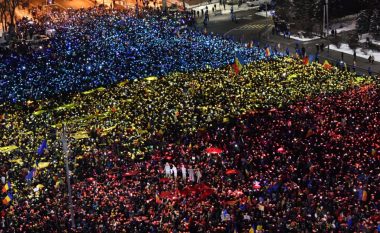 Rumani: Protestat vazhduan përkundër vendimit për referendum