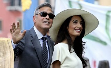 Konfirmohet: Clooney dhe gruaja e tij presin binjakë (Video)