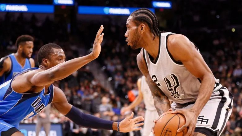 Leonard më i mirë se Westbrook, Spursat triumfojnë kundër Thundersave (Video)