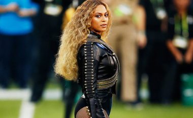 Beyonce publikon imazhe të shtatzënisë, në rrjete sociale fillon tallja (Foto/Video)