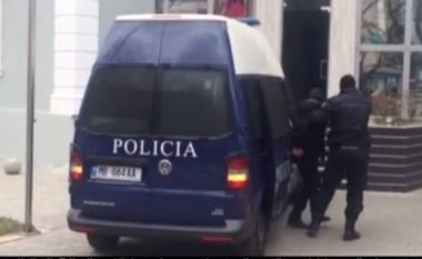Momentet e arrestimit të trurit të bandës që grabiti milionat në Rinas (Video)