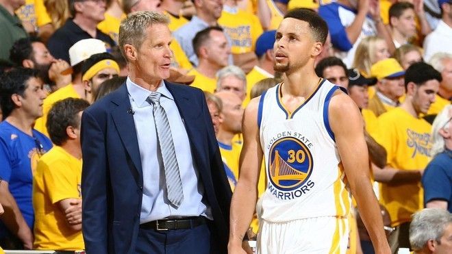 Unbelievable! Stephen Curry did not make a single threepointer during