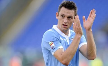 United, 35 milionë euro për De Vrij