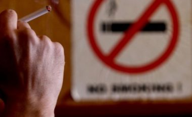 AUV të enjten gjobiti 120 shkelës të Ligjit për Kontrollin e Duhanit, ndërkaq gjatë tërë vitit 2022 ishin shqiptuar vetëm 100