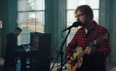 Ed Sheeran feston ditëlindjen me këngën e tij të re “How would you feel”  (Foto)