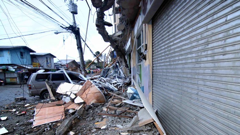 Tërmet i fuqishëm në Filipine, raportohet për viktima (Video)